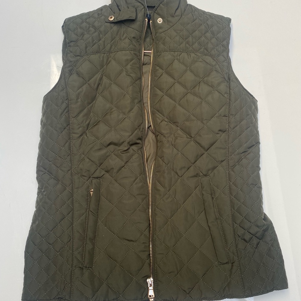 Green Vest from Francesca’s new green small